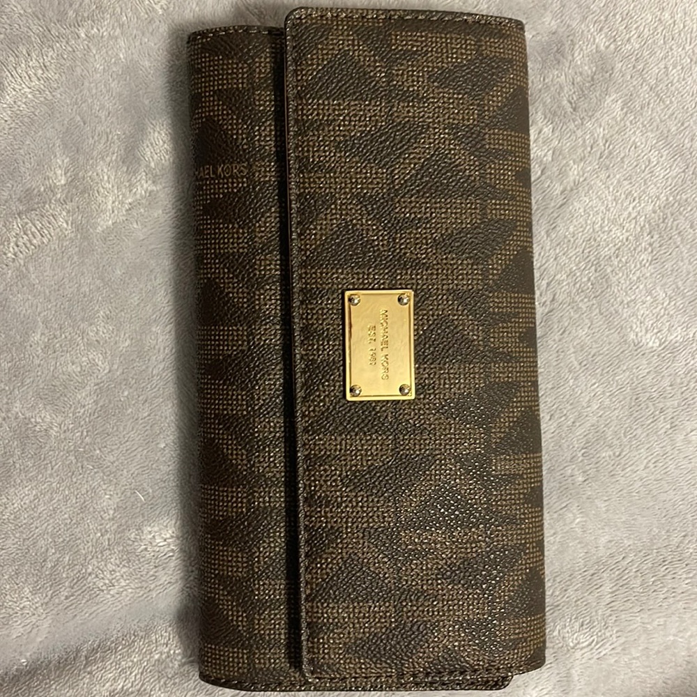 Wallet excellent condition